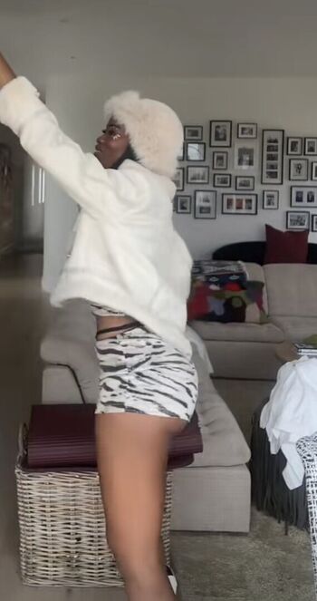 Chumile raziya leaked private photo uncensored HD quality