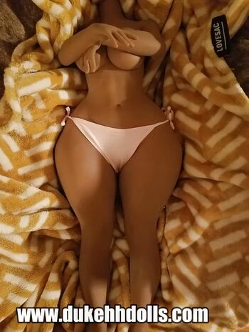 Curvydoll leaked private photo uncensored HD quality