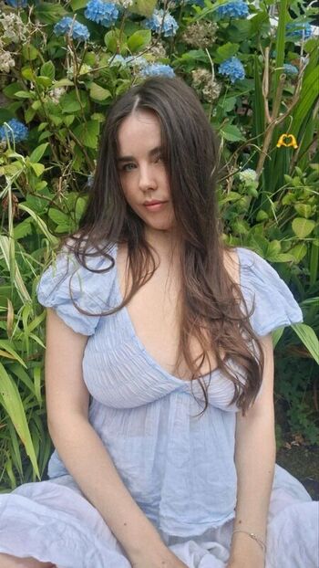 Daniimee leaked private photo uncensored HD quality