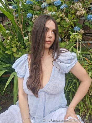 Daniimee leaked private photo uncensored HD quality