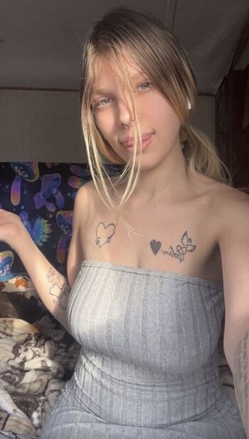 Des leaked private photo uncensored HD quality