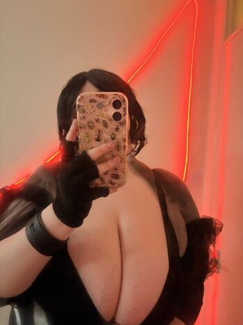 Divinqe leaked private photo uncensored HD quality