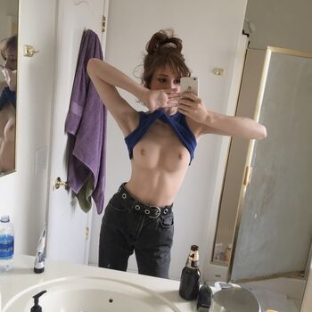 Docilemoth leaked private photo uncensored HD quality