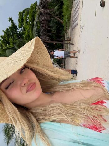 Dove cameron page leaked private photo uncensored HD quality