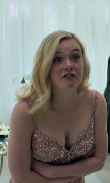 Elle fanning leaked private photo uncensored HD quality