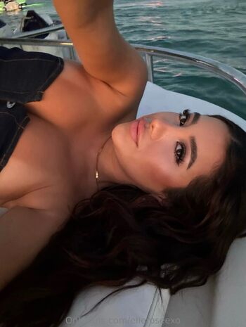 Elleroseexo leaked private photo uncensored HD quality