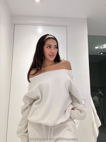 Elleroseexo leaked private photo uncensored HD quality