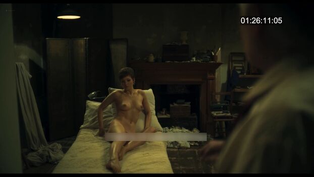 Ellie bamber  page leaked private photo uncensored HD quality