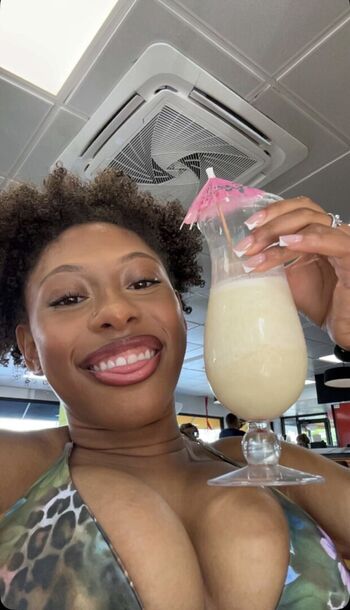 Elyse rey leaked private photo uncensored HD quality