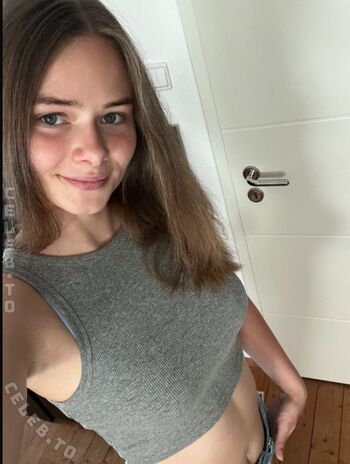 Emiliy dreams leaked private photo uncensored HD quality