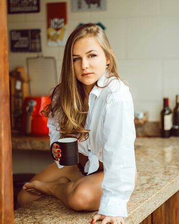 Emilly schellmann page leaked private photo uncensored HD quality