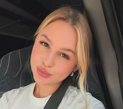 Emilly schellmann page leaked private photo uncensored HD quality