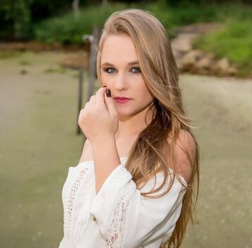 Emilly schellmann page leaked private photo uncensored HD quality