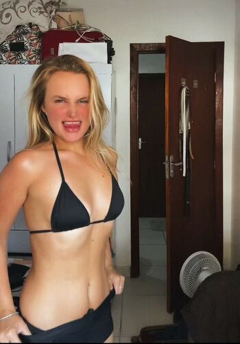 Emilly schellmann page leaked private photo uncensored HD quality