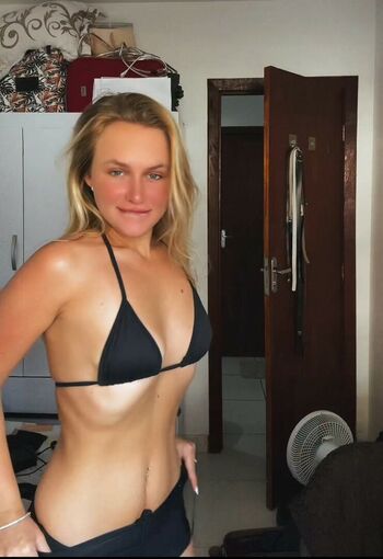 Emilly schellmann page leaked private photo uncensored HD quality