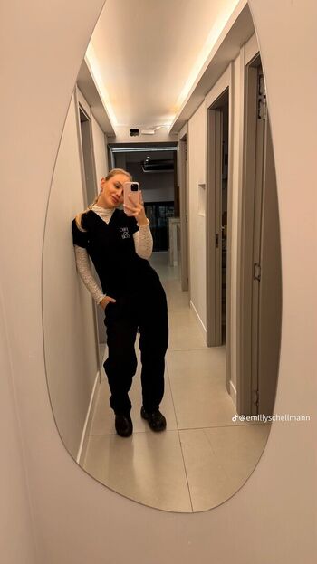 Emilly schellmann page leaked private photo uncensored HD quality