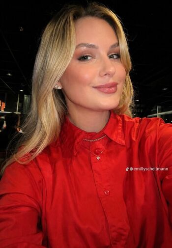Emilly schellmann page leaked private photo uncensored HD quality