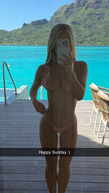 Emily elizabeth leaked private photo uncensored HD quality