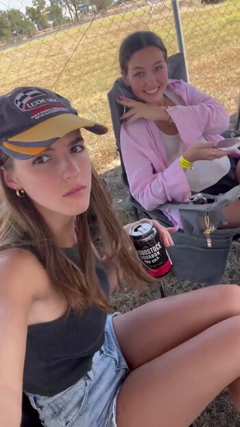 Emily feld  page leaked private photo uncensored HD quality