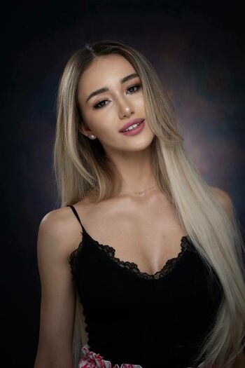 Emilyraymont leaked private photo uncensored HD quality
