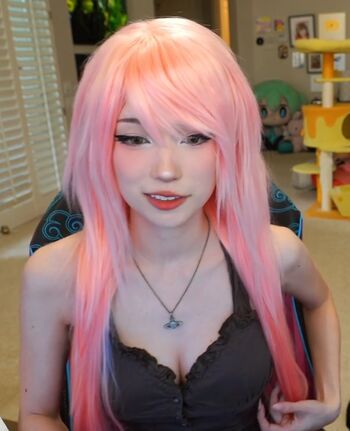 Emiru  page leaked private photo uncensored HD quality