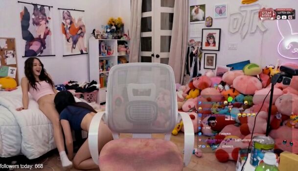 Emiru  page leaked private photo uncensored HD quality
