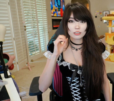 Emiru  page leaked private photo uncensored HD quality
