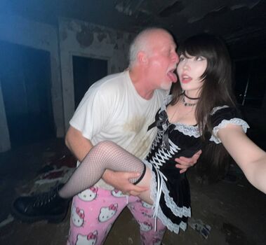 Emiru  page leaked private photo uncensored HD quality