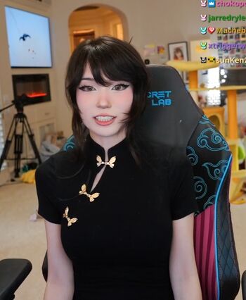 Emiru  page leaked private photo uncensored HD quality