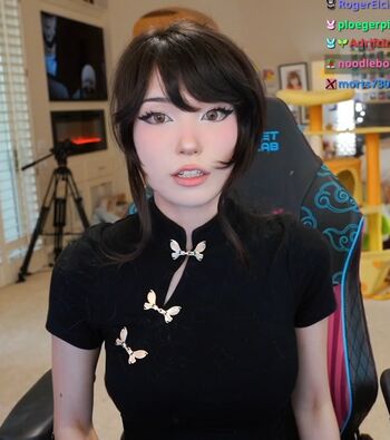 Emiru  page leaked private photo uncensored HD quality
