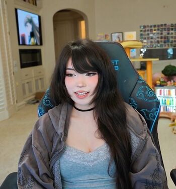 Emiru leaked private photo uncensored HD quality