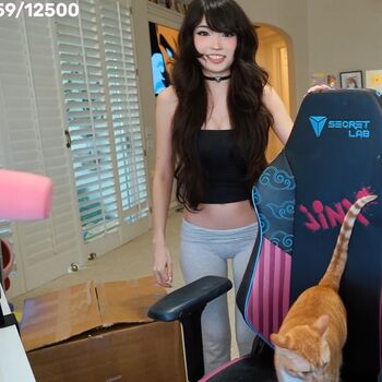 Emiru  page leaked private photo uncensored HD quality