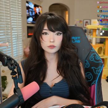 Emiru  page leaked private photo uncensored HD quality