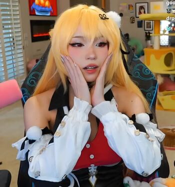 Emiru  page leaked private photo uncensored HD quality