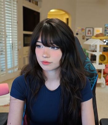 Emiru leaked private photo uncensored HD quality