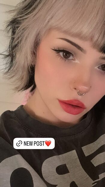 Emma langevin page leaked private photo uncensored HD quality