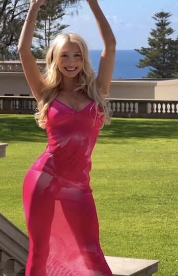 Emma louise  page leaked private photo uncensored HD quality