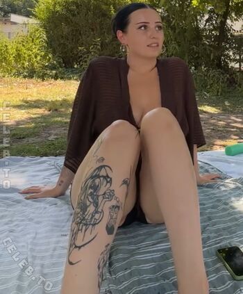Emmo ig page leaked private photo uncensored HD quality
