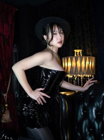 Erika momoyama page leaked private photo uncensored HD quality