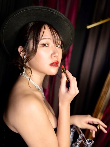 Erika momoyama page leaked private photo uncensored HD quality