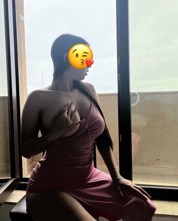 Esracicekk leaked private photo uncensored HD quality