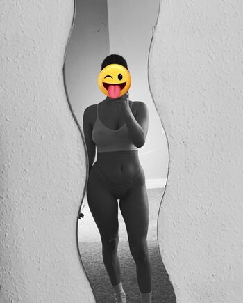 Esracicekk leaked private photo uncensored HD quality