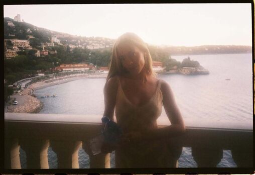 Ester exposito page leaked private photo uncensored HD quality