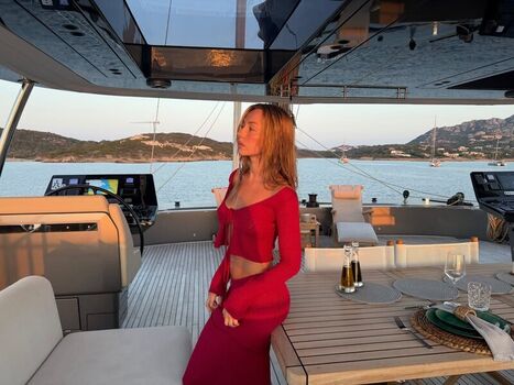 Ester exposito page leaked private photo uncensored HD quality