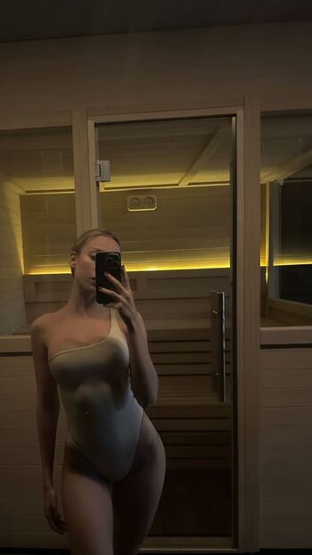 Ester exposito page leaked private photo uncensored HD quality