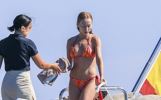 Ester exposito page leaked private photo uncensored HD quality
