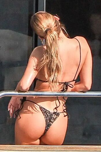 Ester exposito page leaked private photo uncensored HD quality