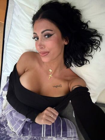 Evelyna exclusiv leaked private photo uncensored HD quality