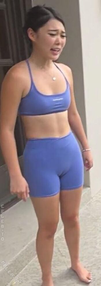 Extraemily leaked private photo uncensored HD quality