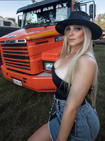 Felina cris page leaked private photo uncensored HD quality